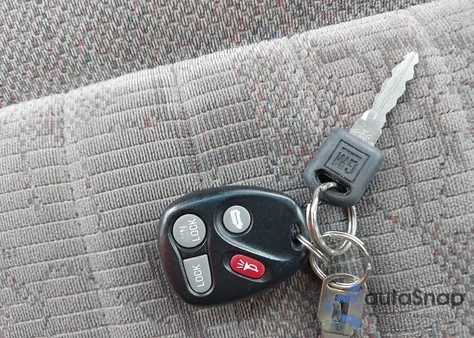 2000 Pontiac Montana из США, поврежденный, VIN 1GMDX03E7YD355008